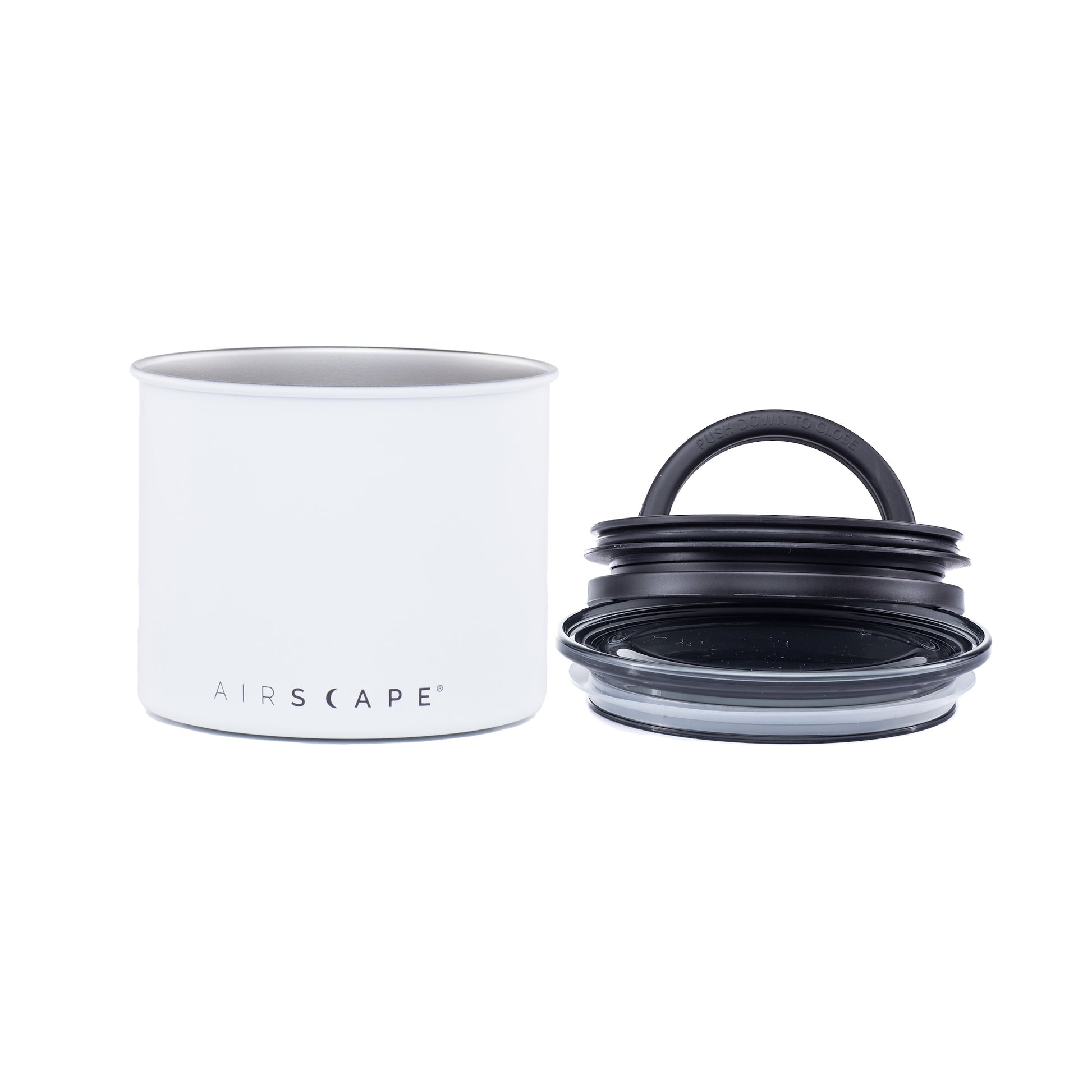 White container with black lid on a white background, featuring the 'AIRScape' brand.